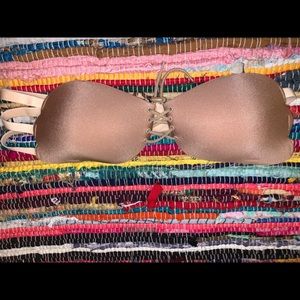 Strapless/ push up bra